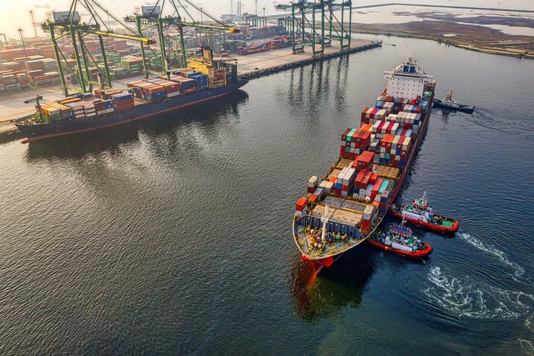 Port container drayage shipping and logistics